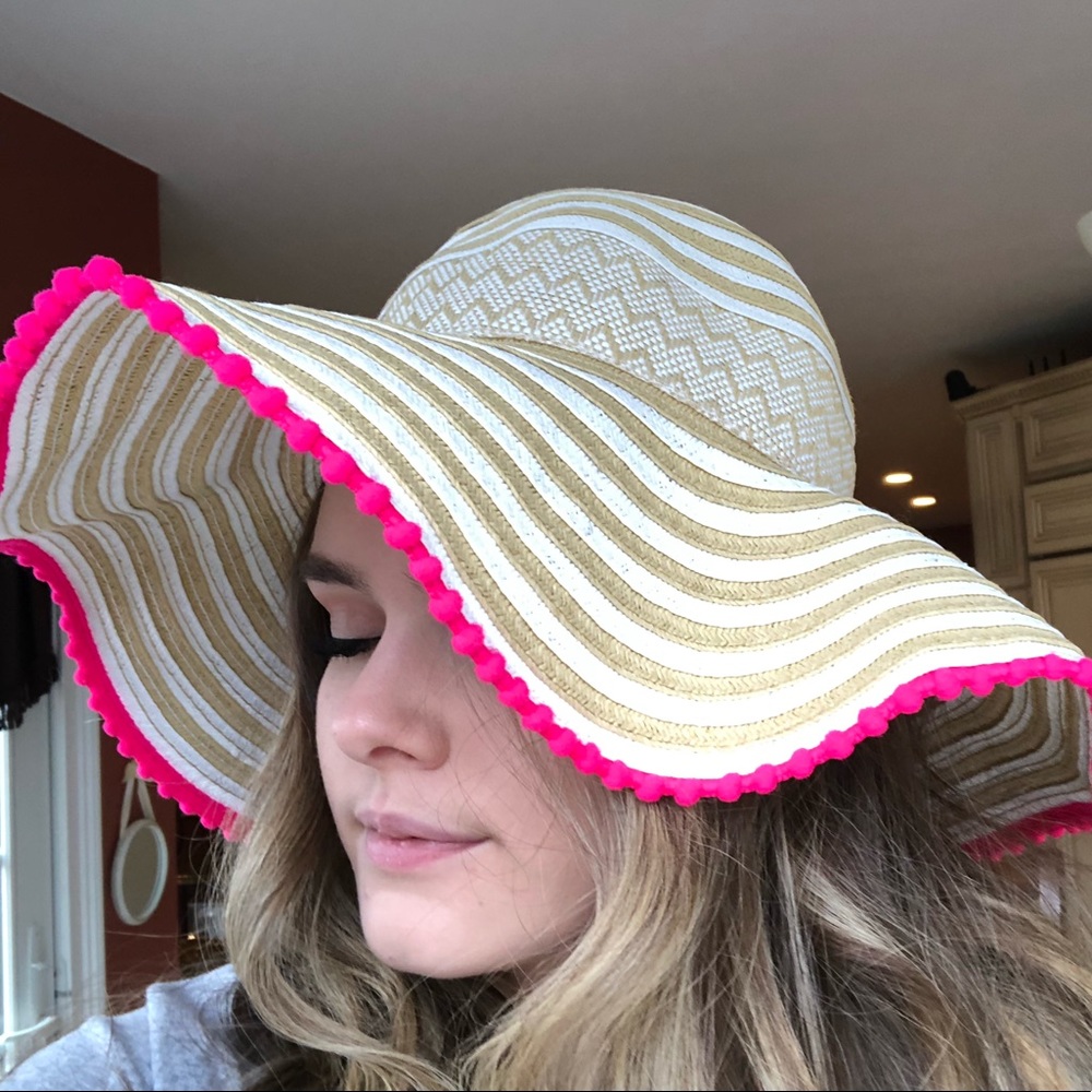 BEACH FLOPPY HAT 💕